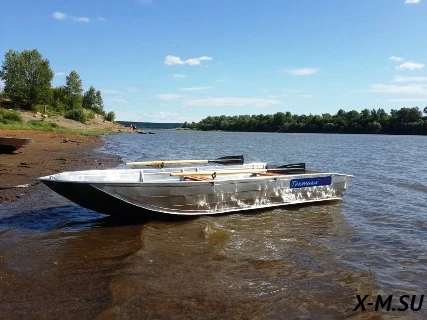 Алюминиевая лодка Тактика-370 Алюминиевая лодка Тактика-370