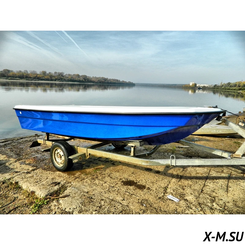 Стеклопластиковая лодка WYATBOAT 430 (стеклопластиковый тримаран) Стеклопластиковая лодка WYATBOAT 430 (стеклопластиковый тримаран)
